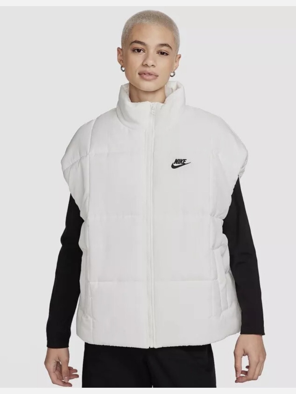 Nike Women's Sportswear Classic
Puffer Therma-FIT Loose Vest | White | X-Large